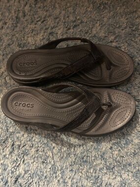 CROCS Black Dual Comfort Thong Sandals